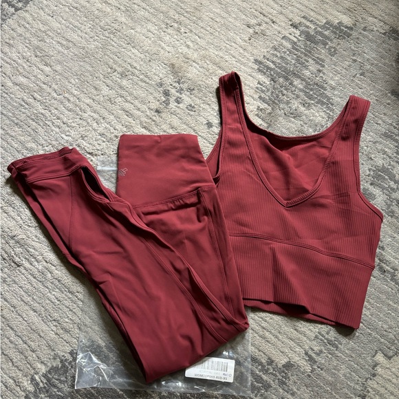 JED NORTH Leggings and Crop Top Workout Set - Picture 5 of 5